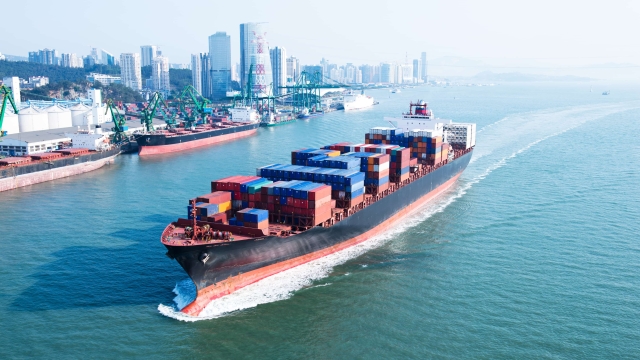 Smooth Sailing: How International Shipping Companies Keep Your Packages on Course