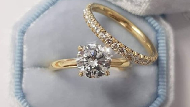 Sparkling Secrets: Embracing Moissanite Engagement Rings