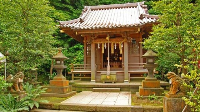 Whispers of the Kami: Exploring the Enchantment of Shinto Shrines in Japan